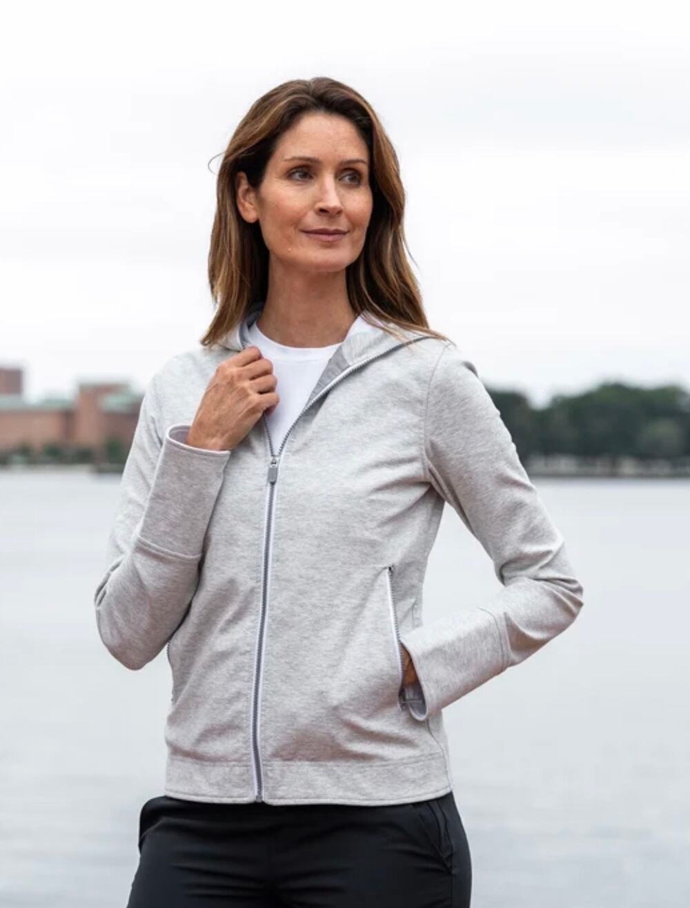 SCOTTeVEST Chloe Glow Hoodie in Shadow Size Medium
